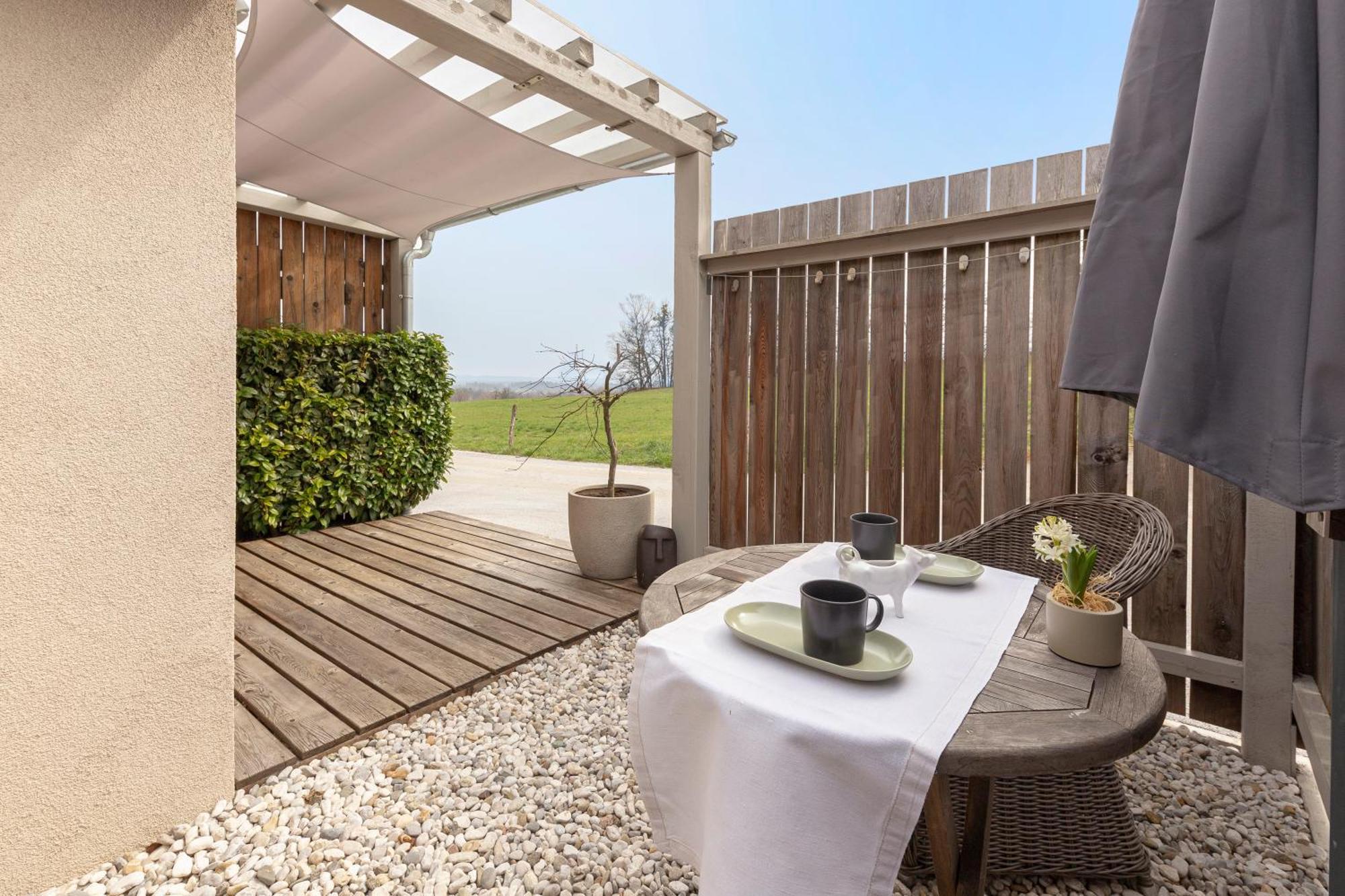 Ferienwohnung Garden Living Bled Exterior foto